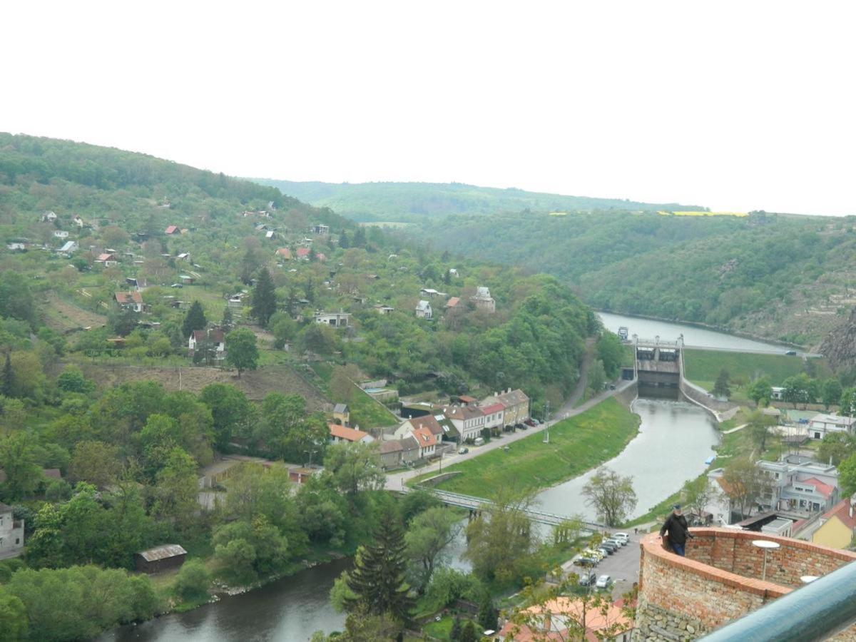 Apartman Pod Hradem Apartment Znojmo Exterior foto