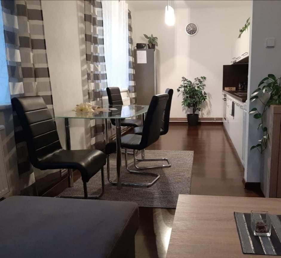 Apartman Pod Hradem Znojmo Exterior foto