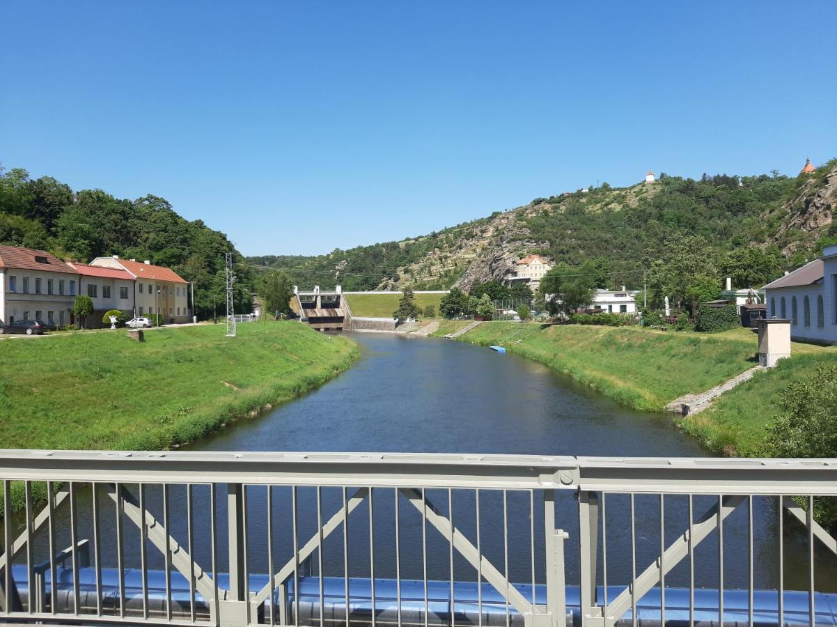Apartman Pod Hradem Znojmo Exterior foto
