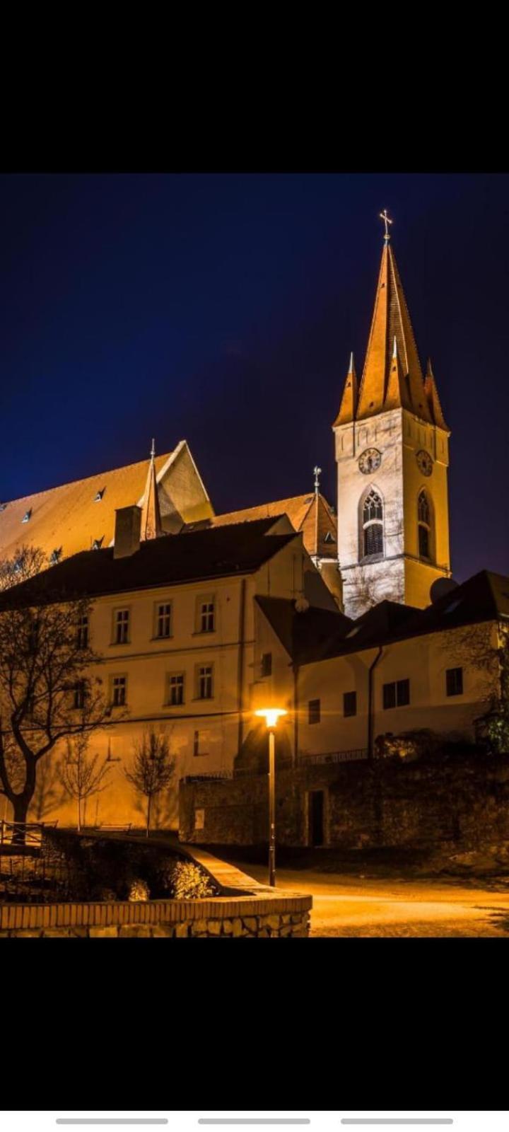 Apartman Pod Hradem Znojmo Exterior foto