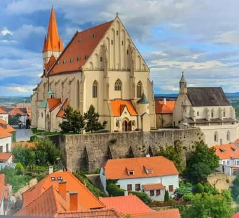 Apartman Pod Hradem Znojmo Exterior foto